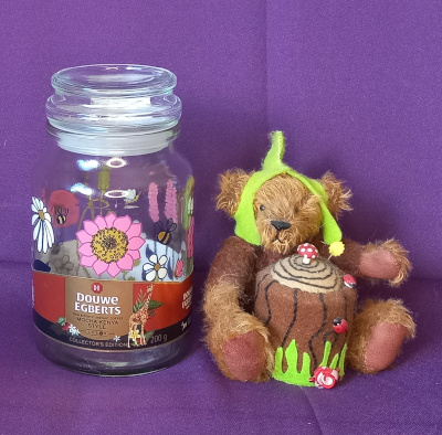 Sabine Pin Cushion - Image 7